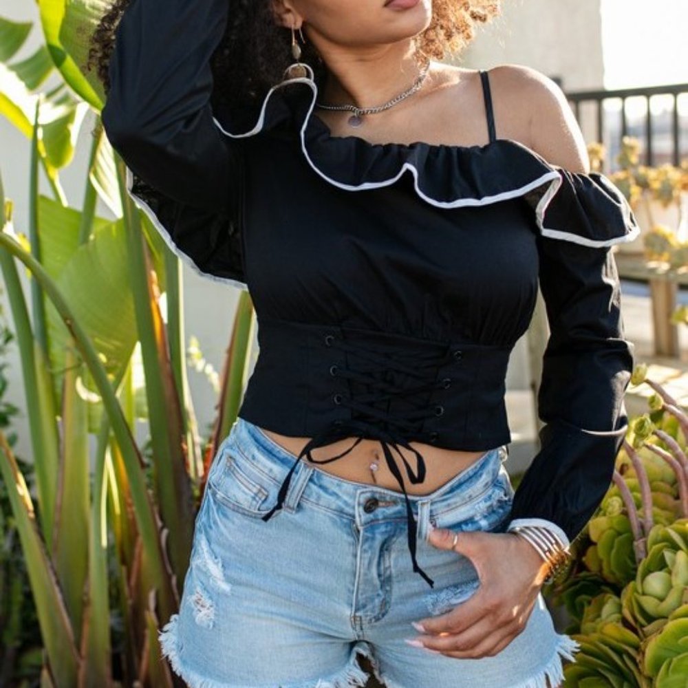 RUFFLE CRUSH LACE UP CORSET TOP - Picture 4 of 7